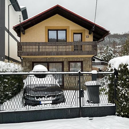 Dom Pod Skrzycznem Z Prywatnym Ogrodkiem Lägenhet Szczyrk Exteriör bild